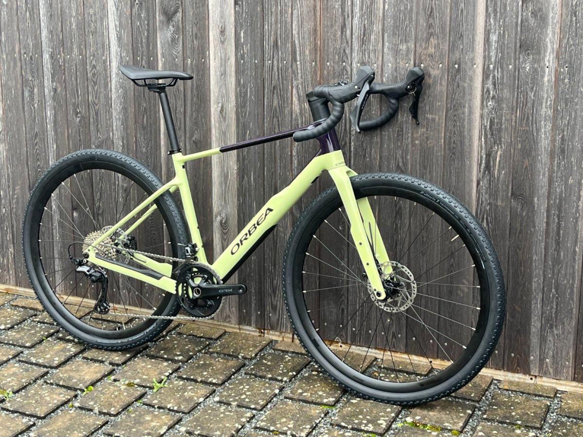 Orbea Terra M30 Team – Acid Gum/Purple, Gr. M