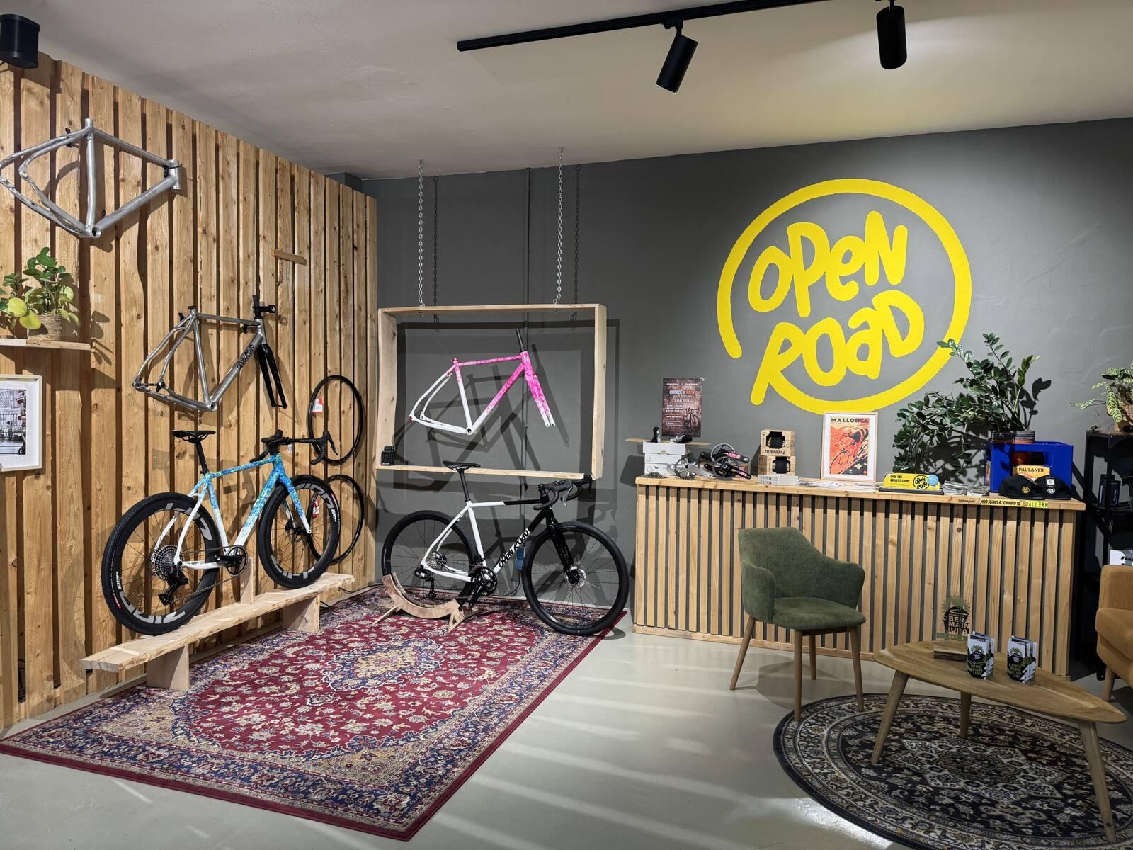 Verkaufsraum von Open Road
