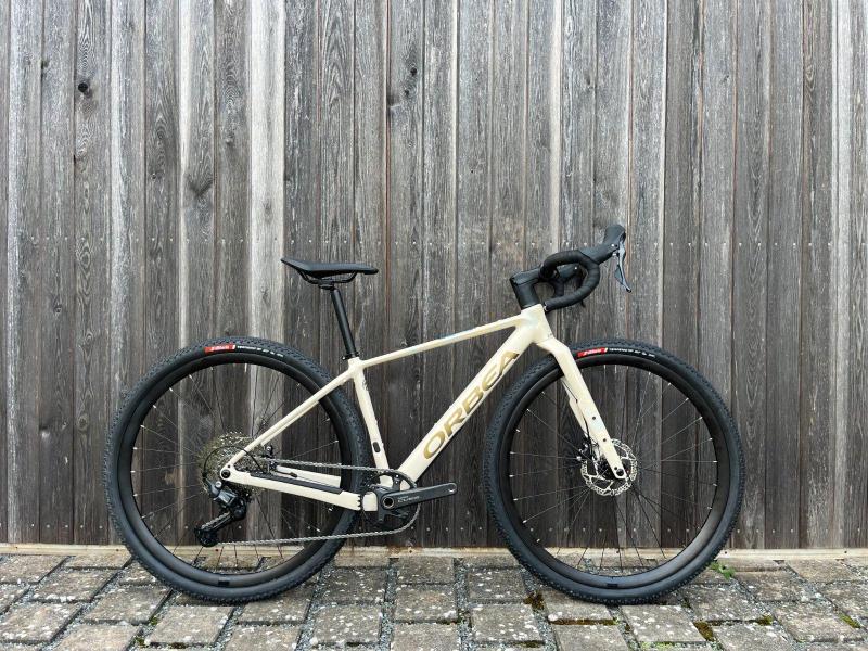 Orbea Terra H40 1X 2027 – Ivory White/Olive Green, Gr. XS