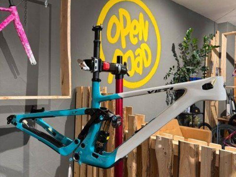 Yeti LT Frameset T-Series 2027 – Turquoise M / Nightout L