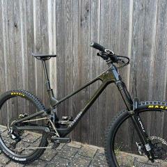 Forbidden Druid V2 S3 – RockShox, SRAM S90, Maven, Stoner Witch