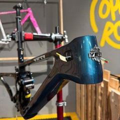 Yeti LT Frameset T-Series 2027 – Turquoise M / Nightout L